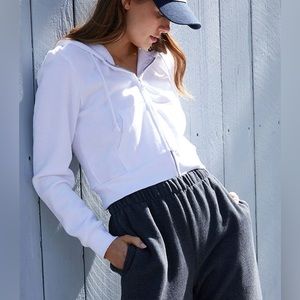 Brandy Melville cropped zip up jacket!